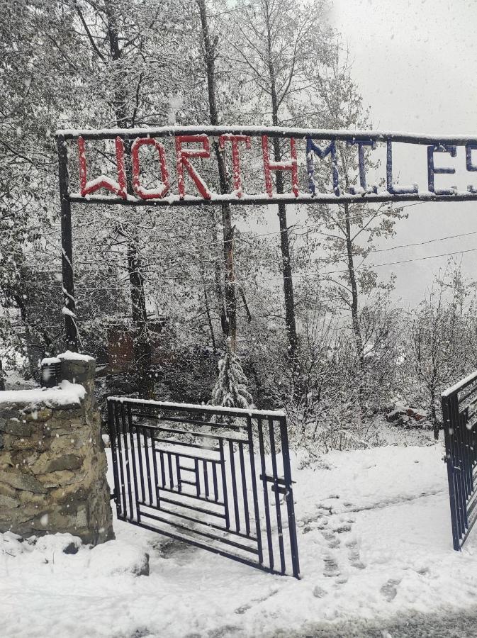 Worthmiles Resort Manali  Exterior photo
